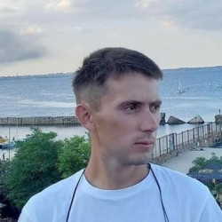 Виктор Бондар