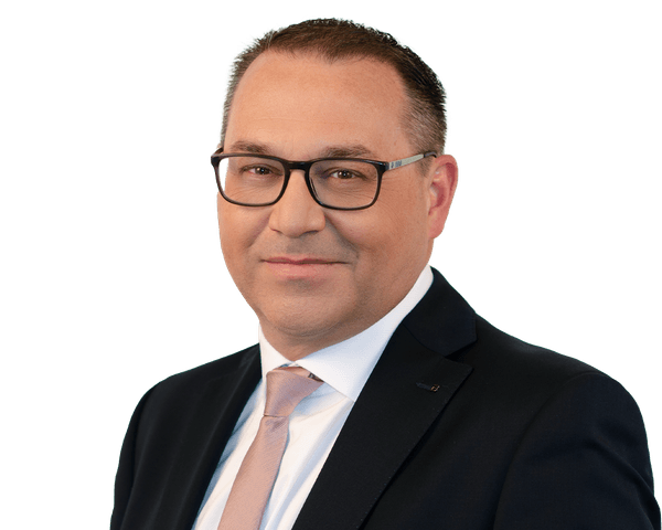 NOWACKI GRZEGORZ