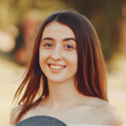 Жукова Анна